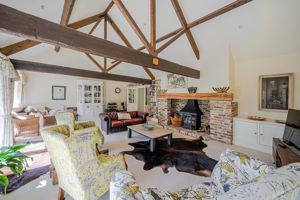 Drawing room- click for photo gallery